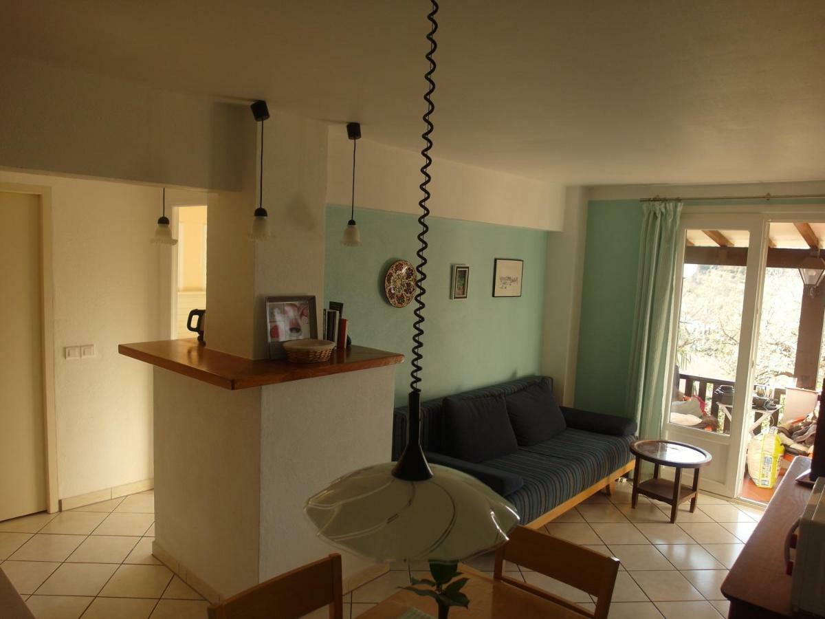 Appartement Le petit charme à Laroque-des-Albères Extérieur photo